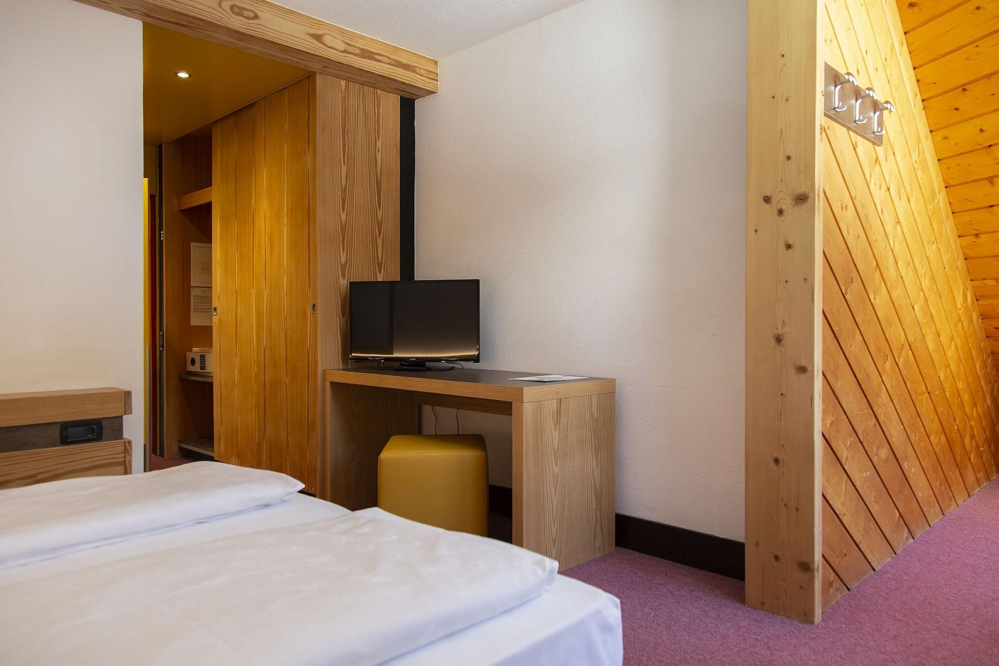 Blu Hotel Senales Zirm-Cristal Maso Corto Luaran gambar