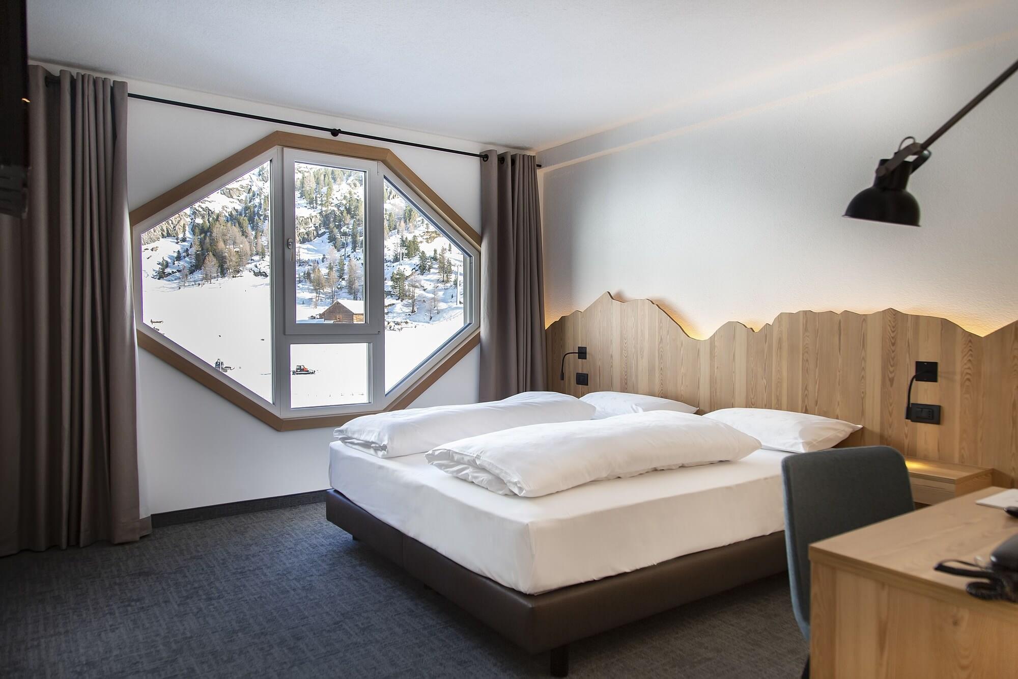 Blu Hotel Senales Zirm-Cristal Maso Corto Luaran gambar